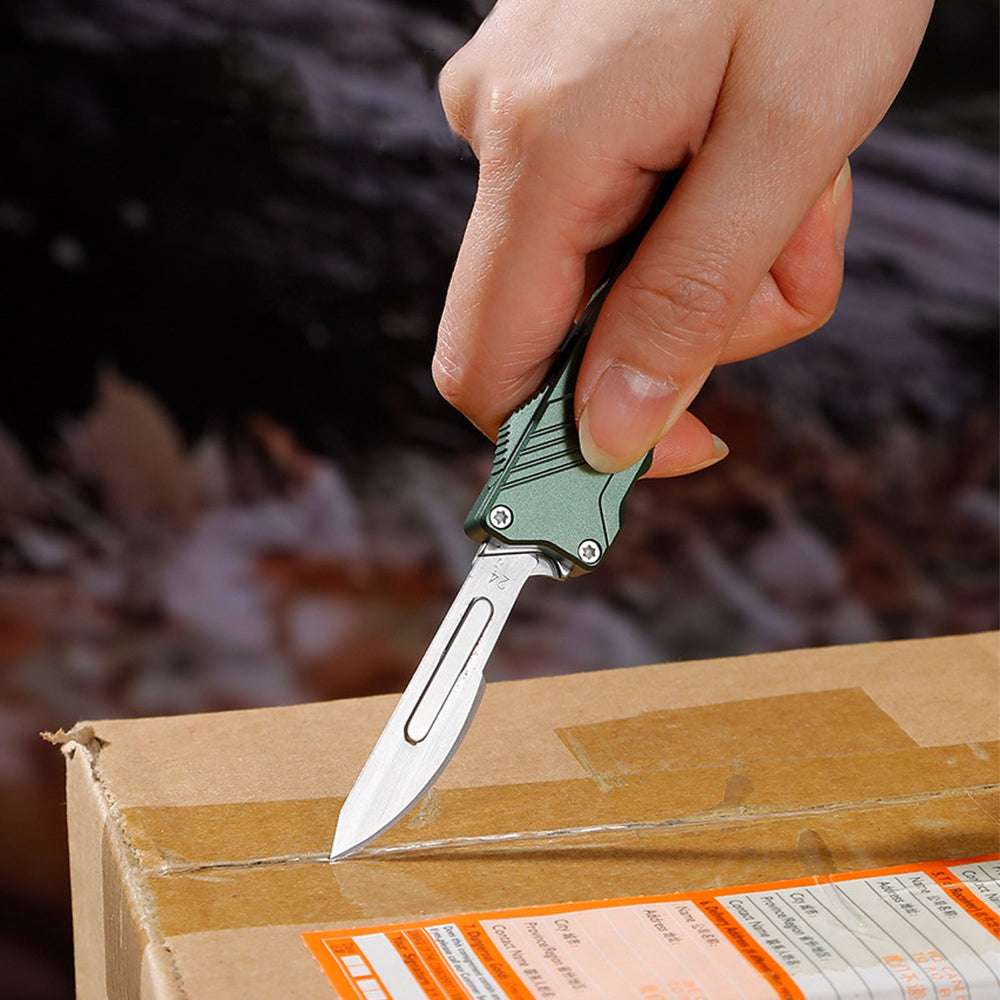 Caressolove EDC Retractable Scalpel Knife, All Metal Automatic Utility Knife Box Cutter for Cartons, Cardboard, Leather and Paper, with 10PCS #24 Blades